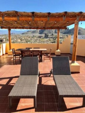 15C New Top Floor 2BR 2BA with Spectacular Views